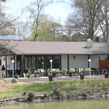 Budget Seezeit-resort Am Werbellinsee Hostal Altenhof (Brandenburg)