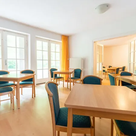 Budget Seezeit-resort Am Werbellinsee Hostal