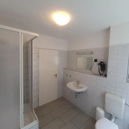 Budget Seezeit-resort Am Werbellinsee Vandrerhjem Altenhof (Brandenburg)