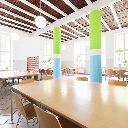 Budget Seezeit-resort Am Werbellinsee Hostel *